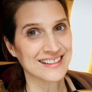 Profile photo of Elaine